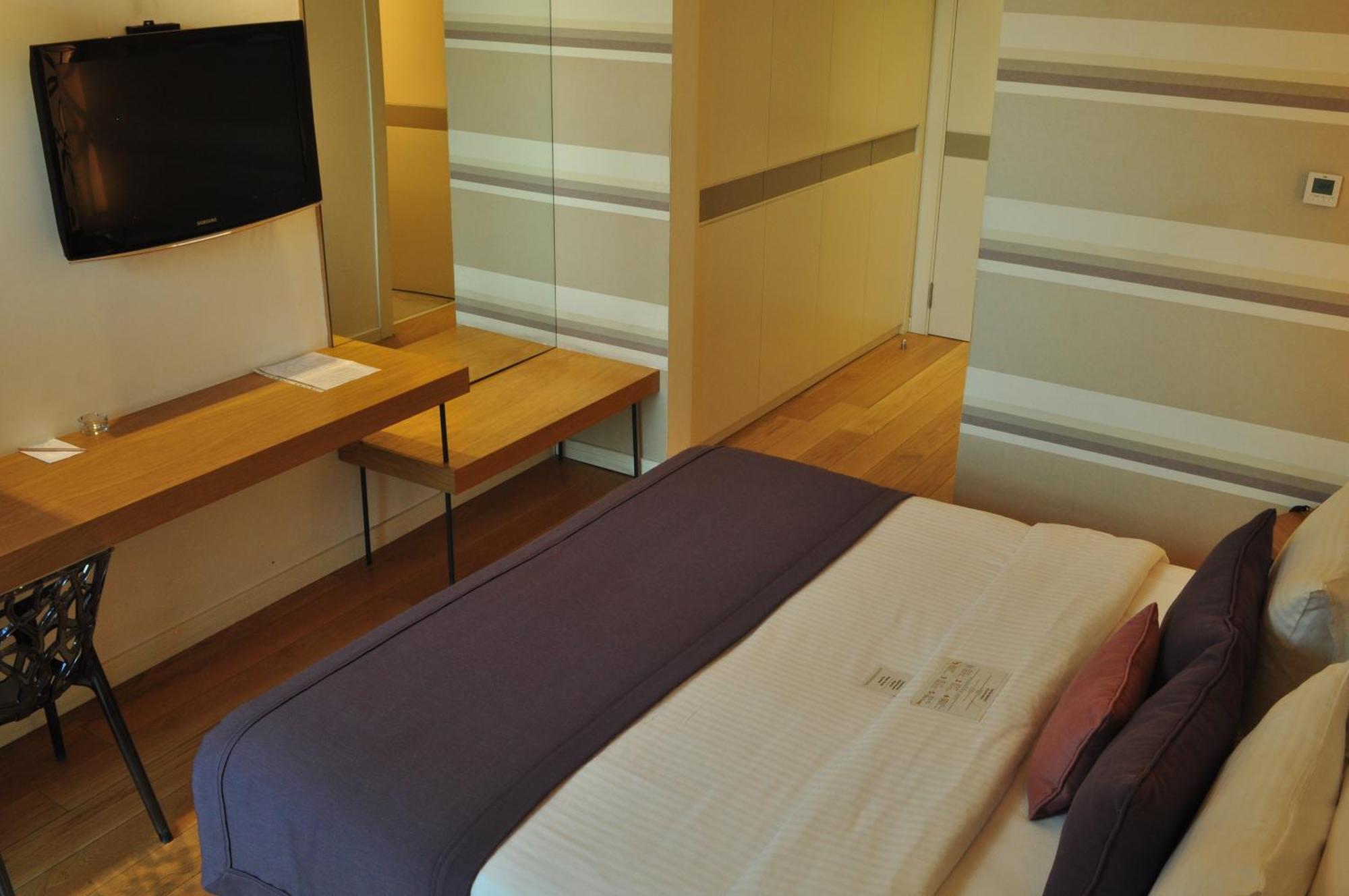 Wes Hotel Kocaeli Pokoj fotografie