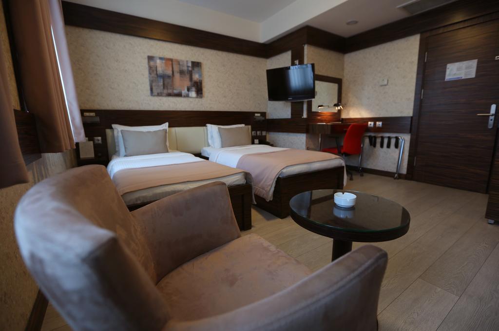 Wes Hotel Kocaeli Exteriér fotografie