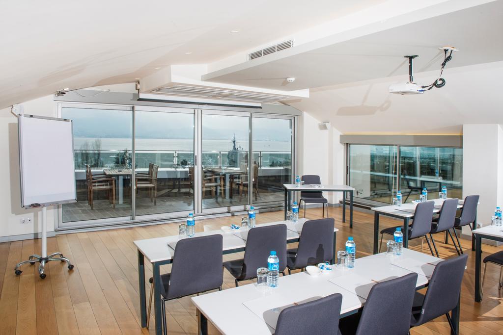 Wes Hotel Kocaeli Exteriér fotografie