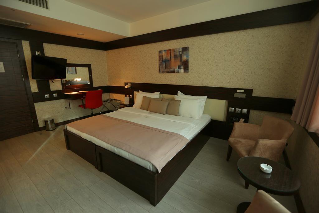 Wes Hotel Kocaeli Exteriér fotografie